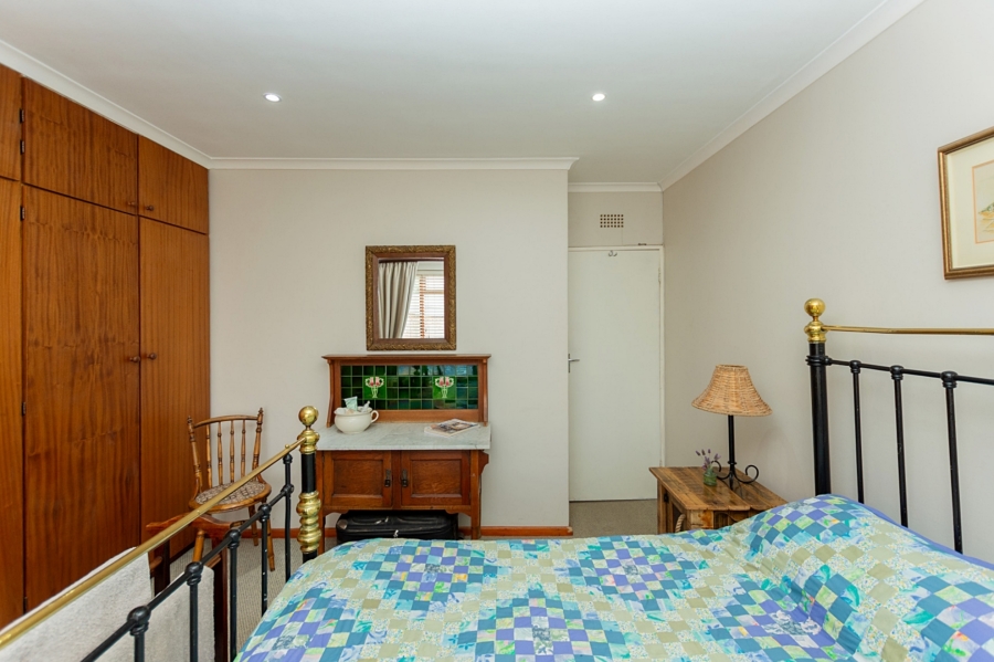 4 Bedroom Property for Sale in Middedorp Western Cape